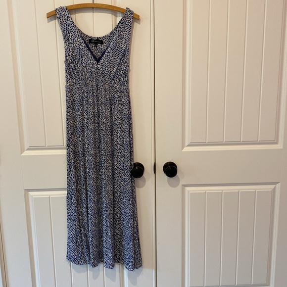 Sleeveless long summer dress - Picture 3 of 7
